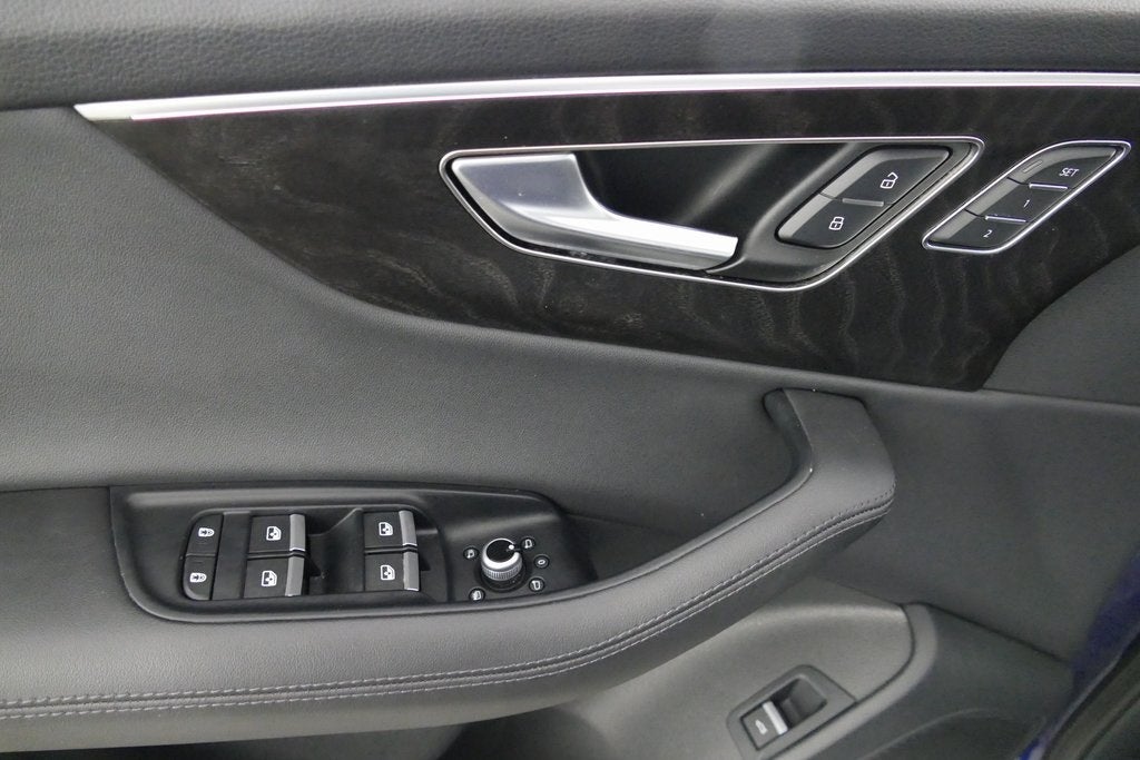 2023 Audi Q7 55 Prestige quattro