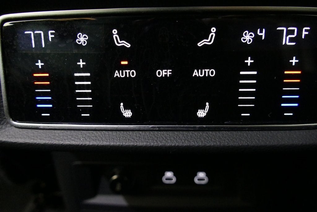 2023 Audi Q7 55 Prestige quattro