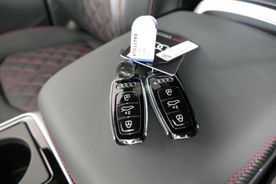 2026 Audi Q7 55 Prestige quattro