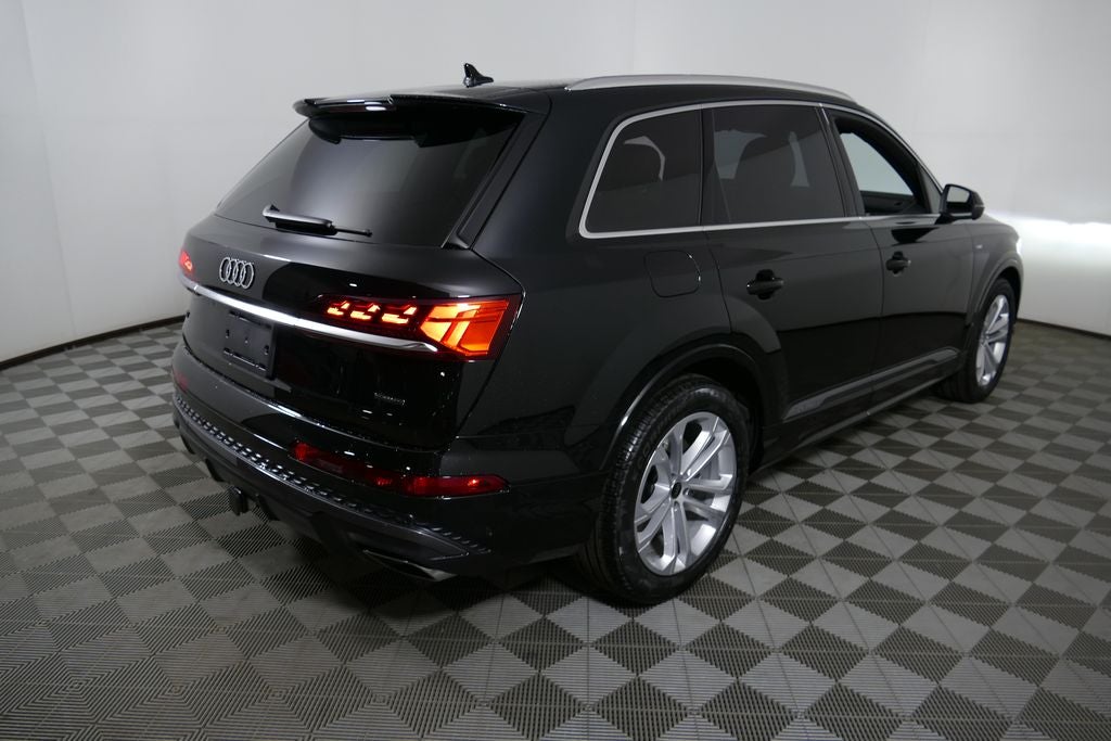 2026 Audi Q7 55 Prestige quattro