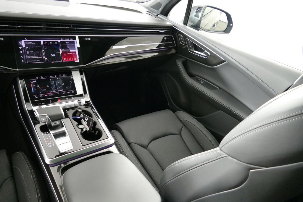 2026 Audi Q7 55 Prestige quattro