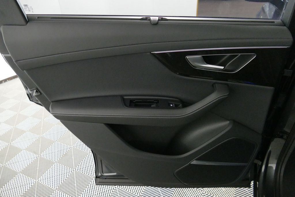 2026 Audi Q7 55 Prestige quattro