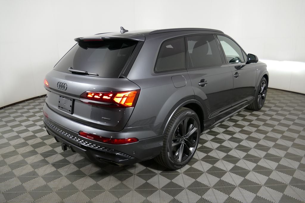 2026 Audi Q7 55 Prestige quattro