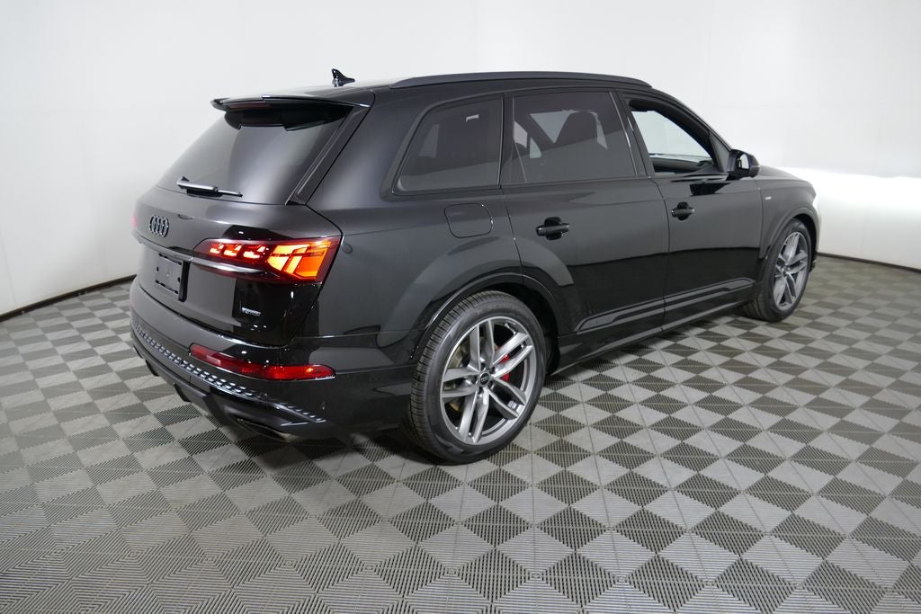 2026 Audi Q7 55 Prestige quattro