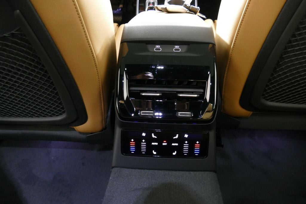 2026 Audi A6 Premium Plus quattro