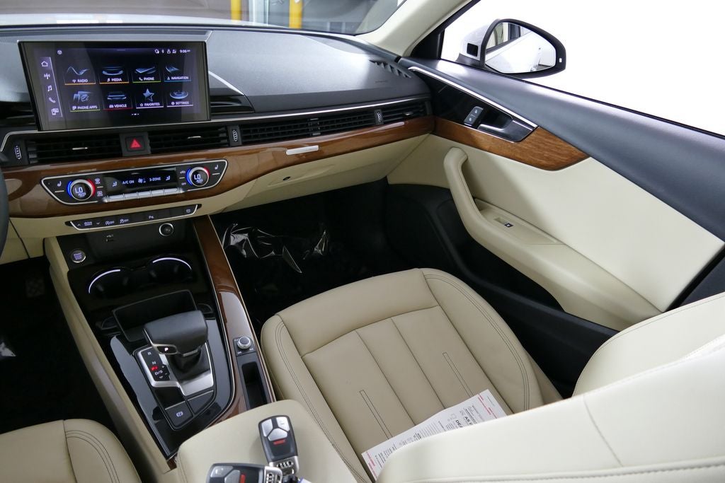 2023 Audi A4 40 Premium quattro