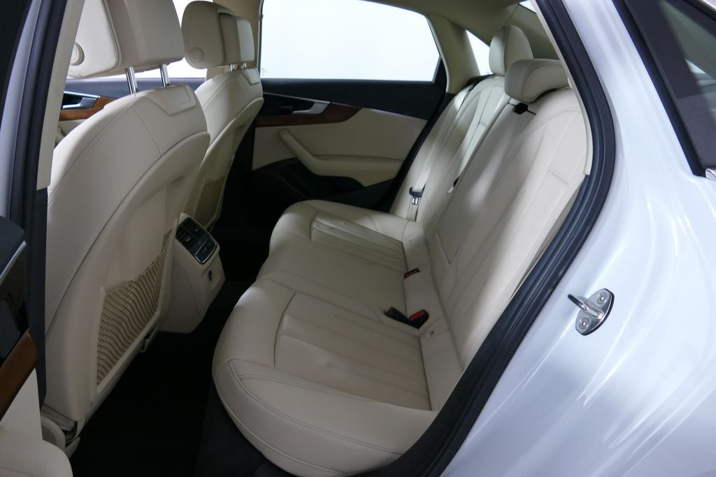2023 Audi A4 40 Premium quattro