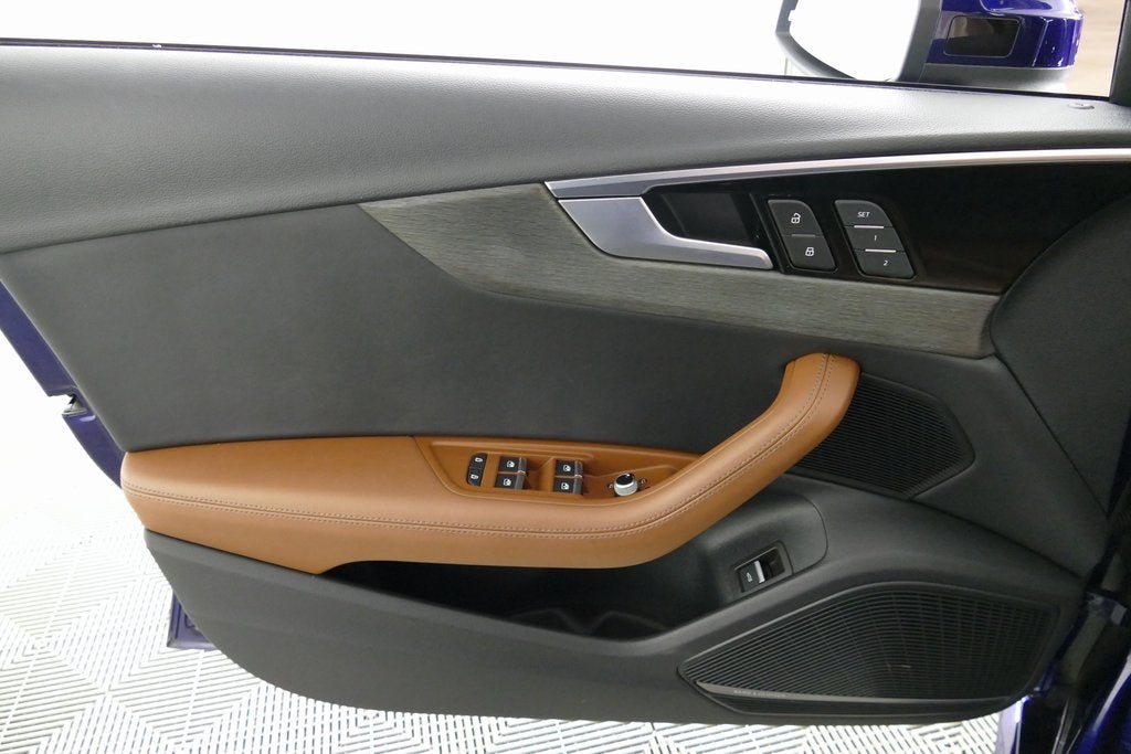 2023 Audi A4 40 Premium Plus quattro