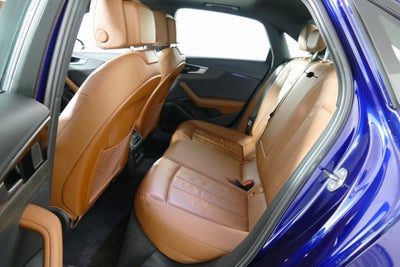 2023 Audi A4 40 Premium Plus quattro