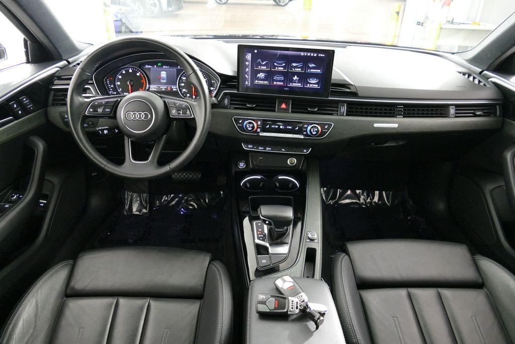 2023 Audi A4 45 S line Premium quattro