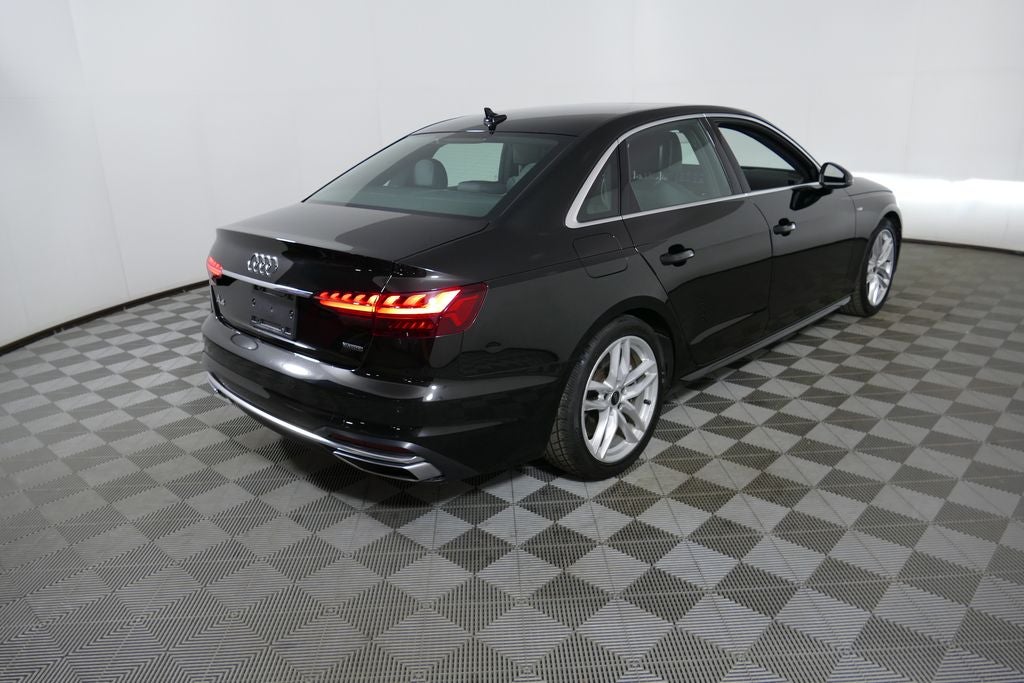 2023 Audi A4 45 S line Premium quattro