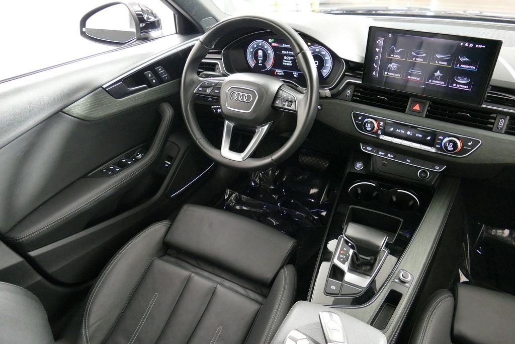 2022 Audi A4 45 S line Premium Plus quattro