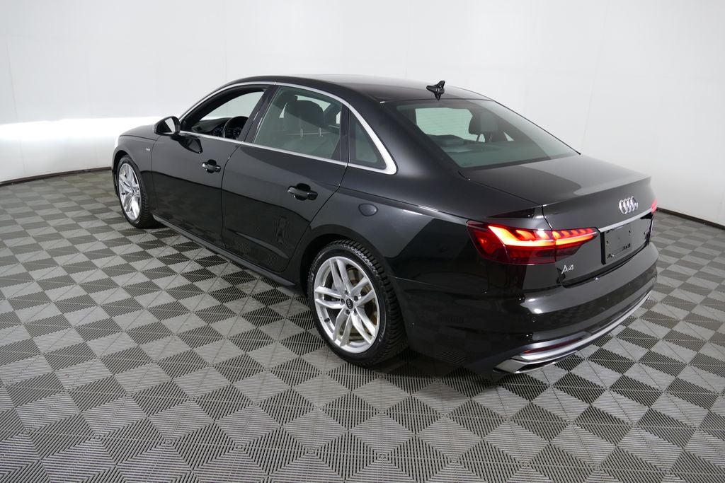 2022 Audi A4 45 S line Premium Plus quattro