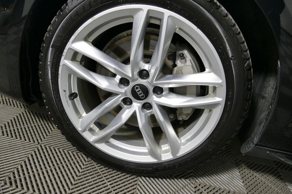 2022 Audi A4 45 S line Premium Plus quattro
