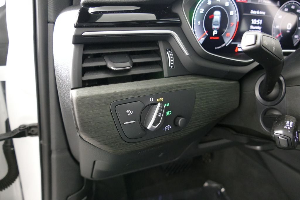 2023 Audi A4 45 S line Premium Plus quattro