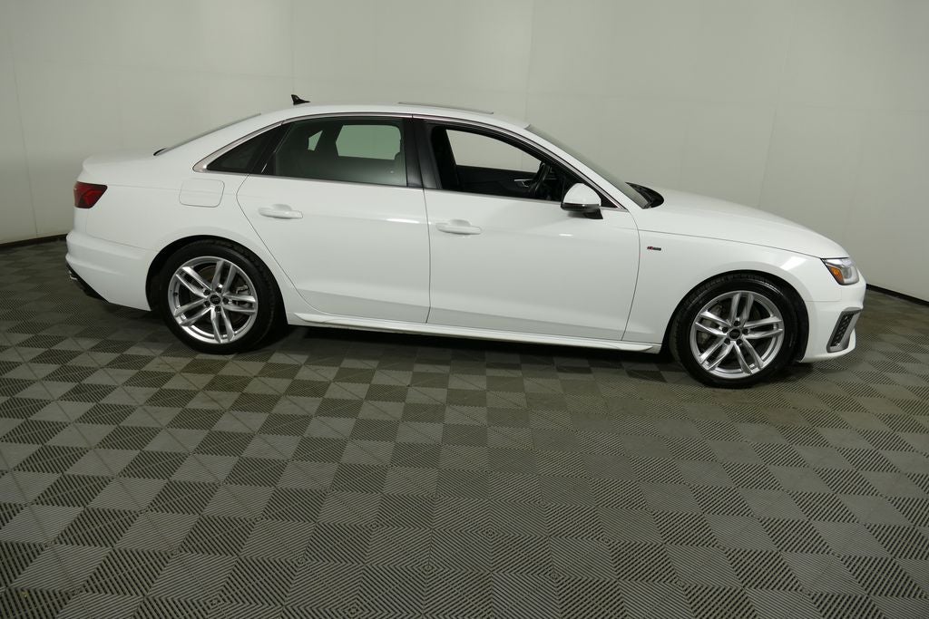 2023 Audi A4 45 S line Premium Plus quattro