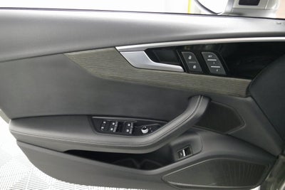 2023 Audi A4 45 S line Premium Plus quattro