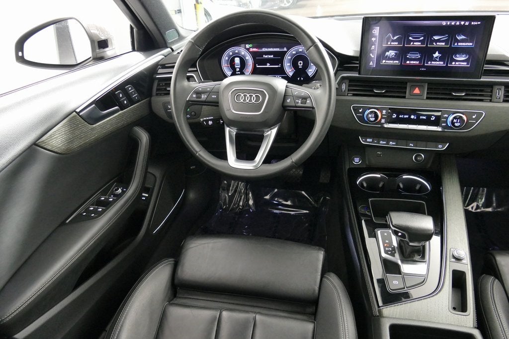 2023 Audi A4 45 S line Premium Plus quattro