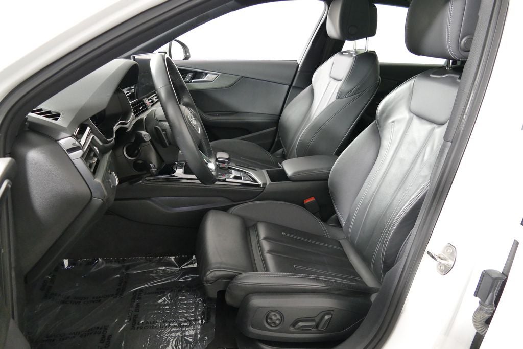 2023 Audi A4 45 S line Premium Plus quattro