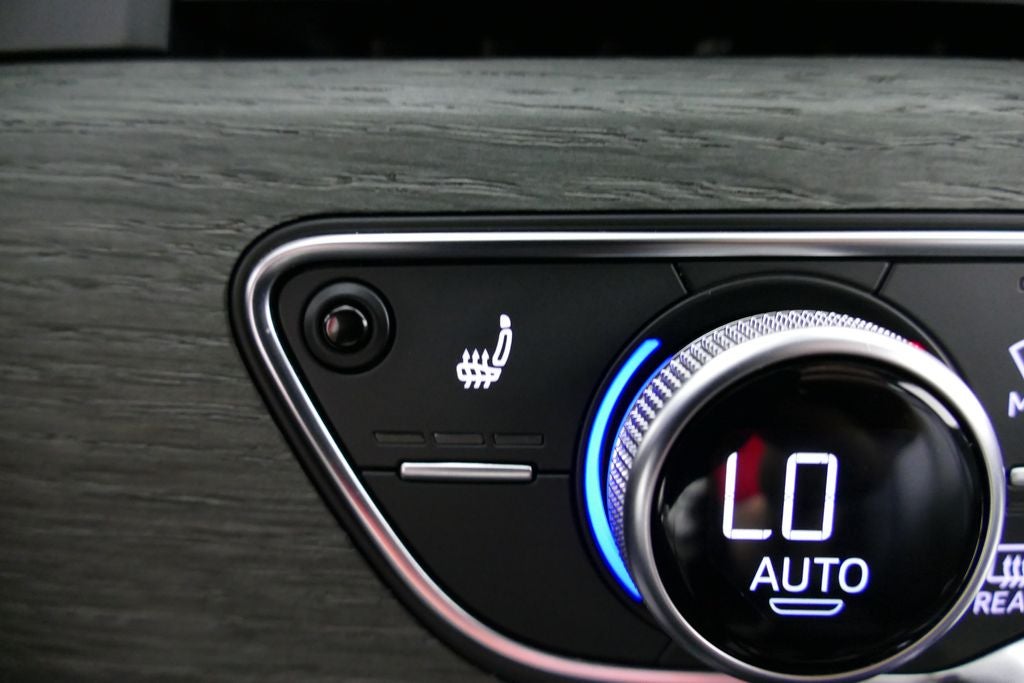 2023 Audi A4 45 S line Premium Plus quattro