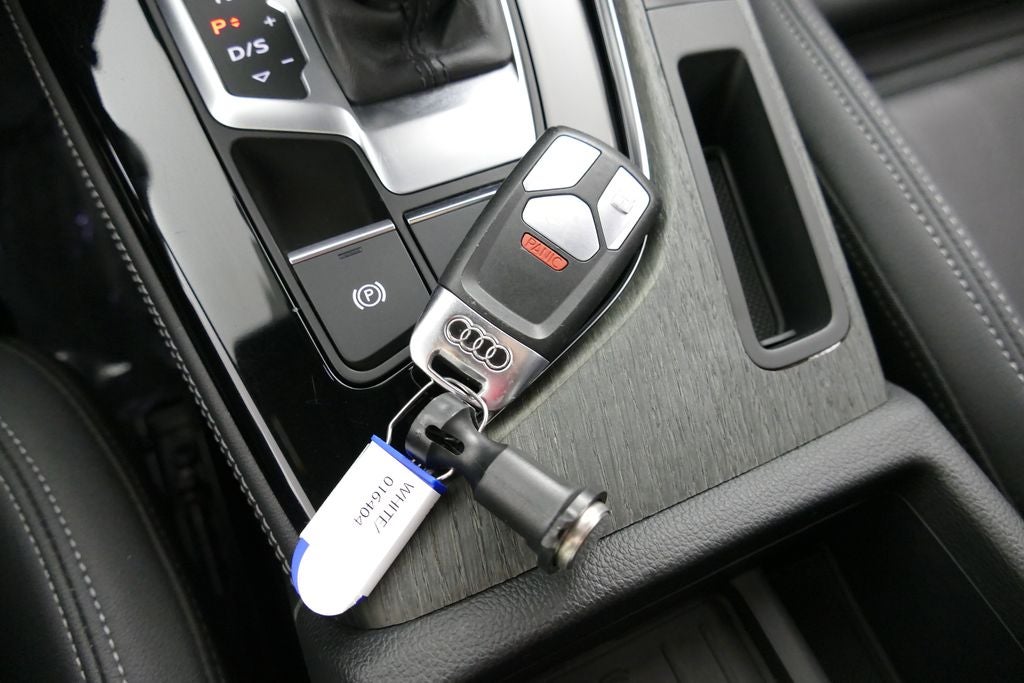 2023 Audi A4 45 S line Premium Plus quattro