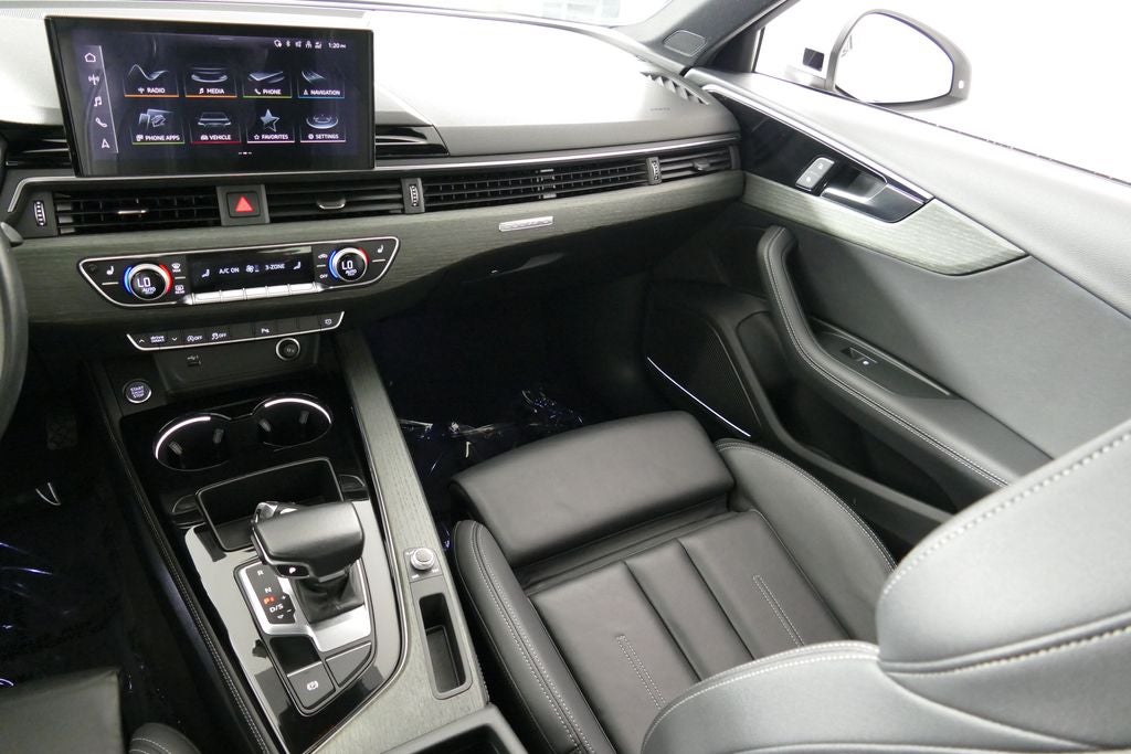 2023 Audi A4 45 S line Premium Plus quattro