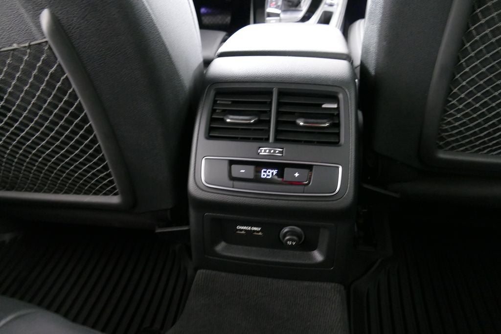 2023 Audi A4 45 S line Premium Plus quattro