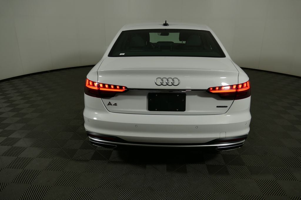 2023 Audi A4 45 S line Premium Plus quattro