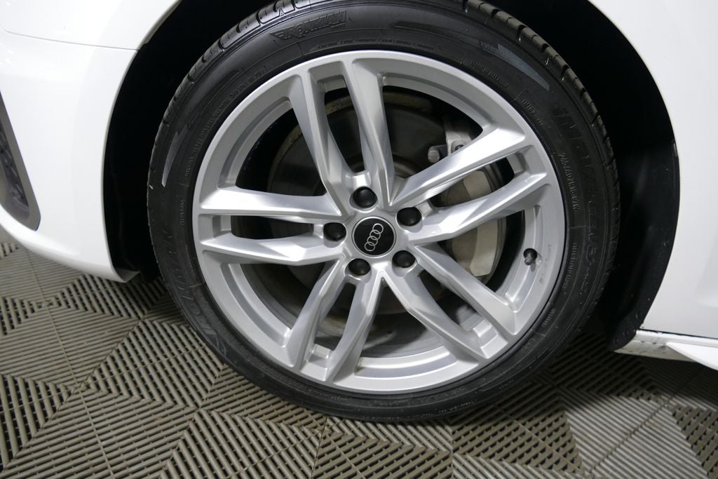 2023 Audi A4 45 S line Premium Plus quattro