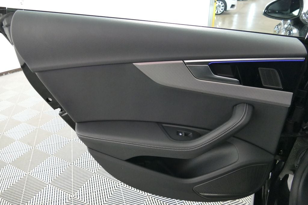 2023 Audi A5 Sportback 45 S line Prestige quattro