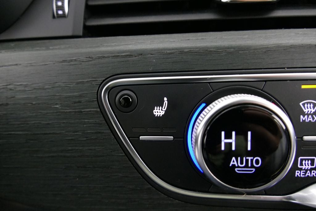 2017 Audi A4 2.0T Premium Plus quattro