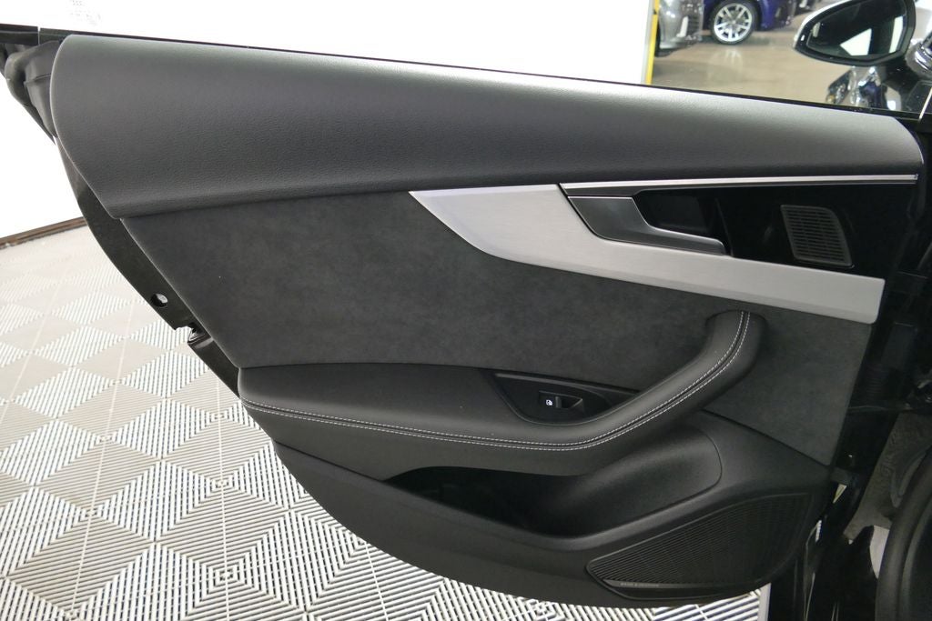2023 Audi A5 Sportback 45 S line Premium Plus quattro