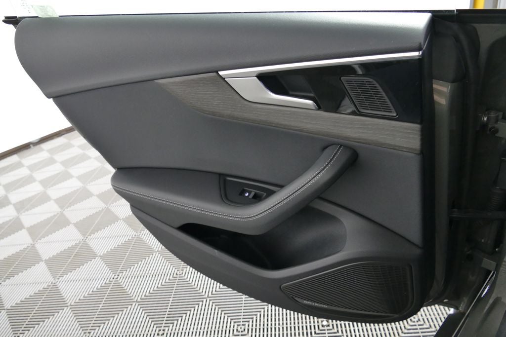 2023 Audi A5 Sportback 45 S line Premium Plus quattro