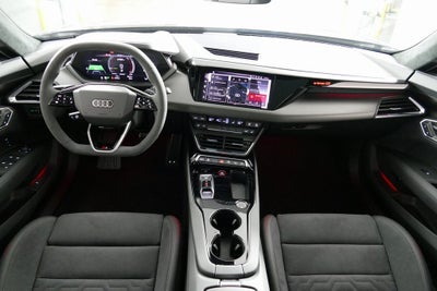 2026 Audi S e-tron GT Prestige quattro