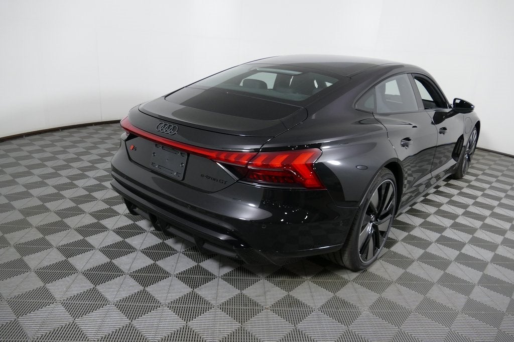 2026 Audi S e-tron GT Prestige quattro