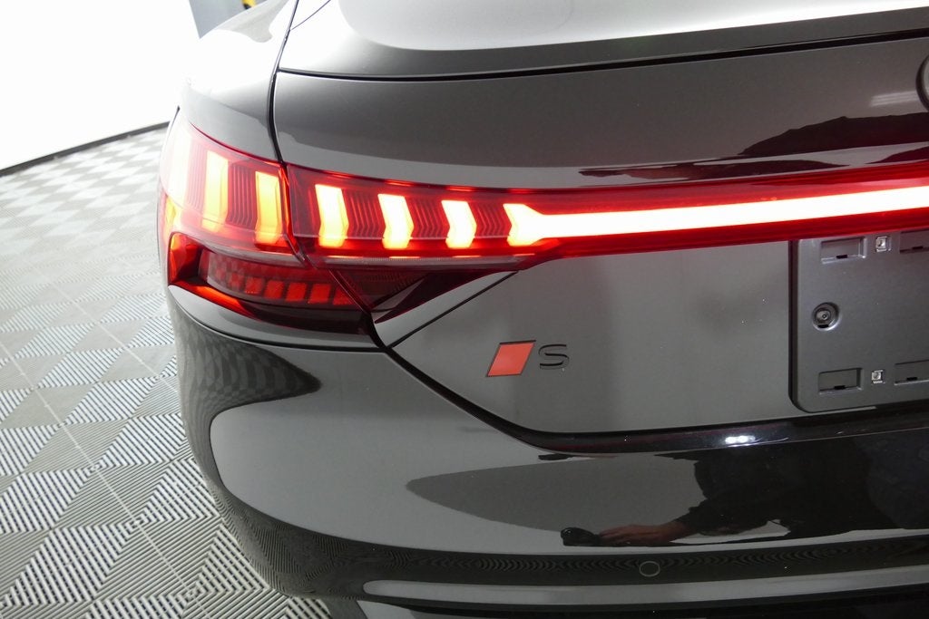 2026 Audi S e-tron GT Prestige quattro