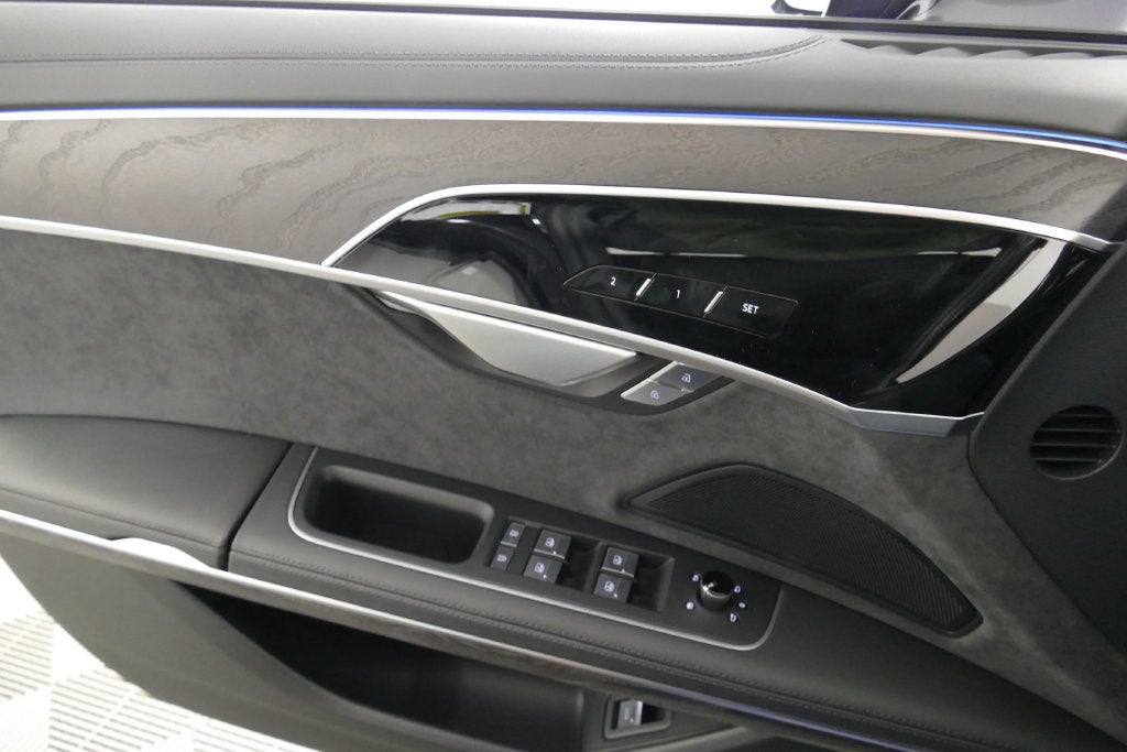 2027 Audi A8 L 55 quattro