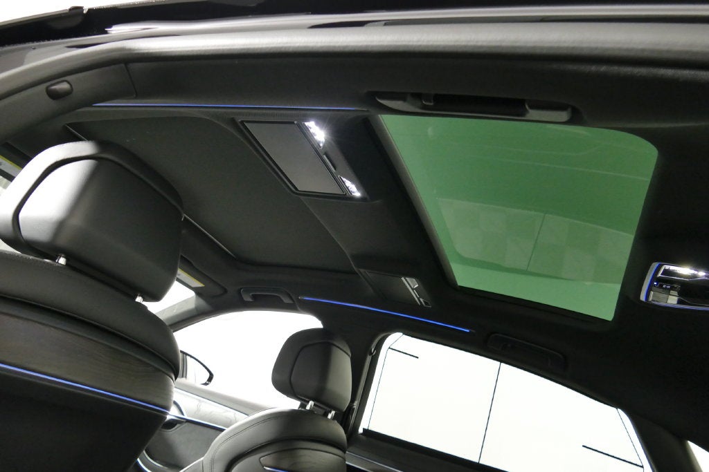 2027 Audi A8 L 55 quattro
