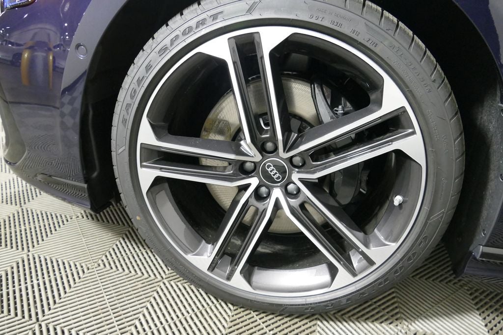 2027 Audi A8 L 55 quattro