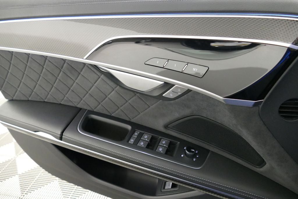 2023 Audi S8 4.0T quattro