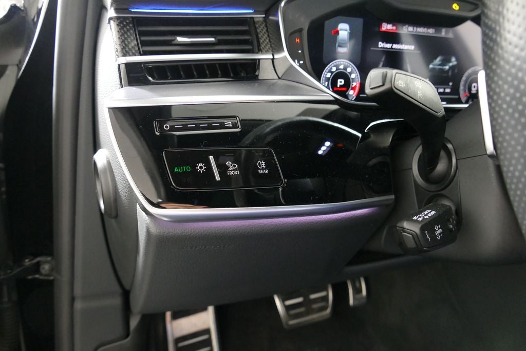 2023 Audi S8 4.0T quattro