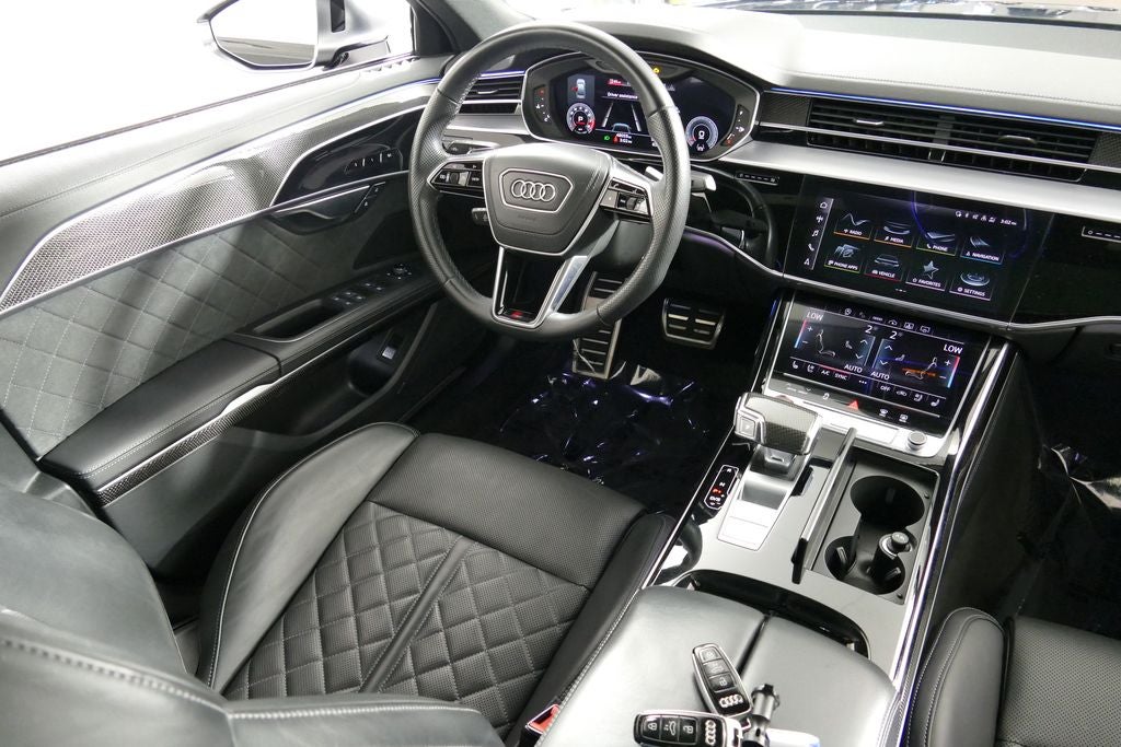 2023 Audi S8 4.0T quattro