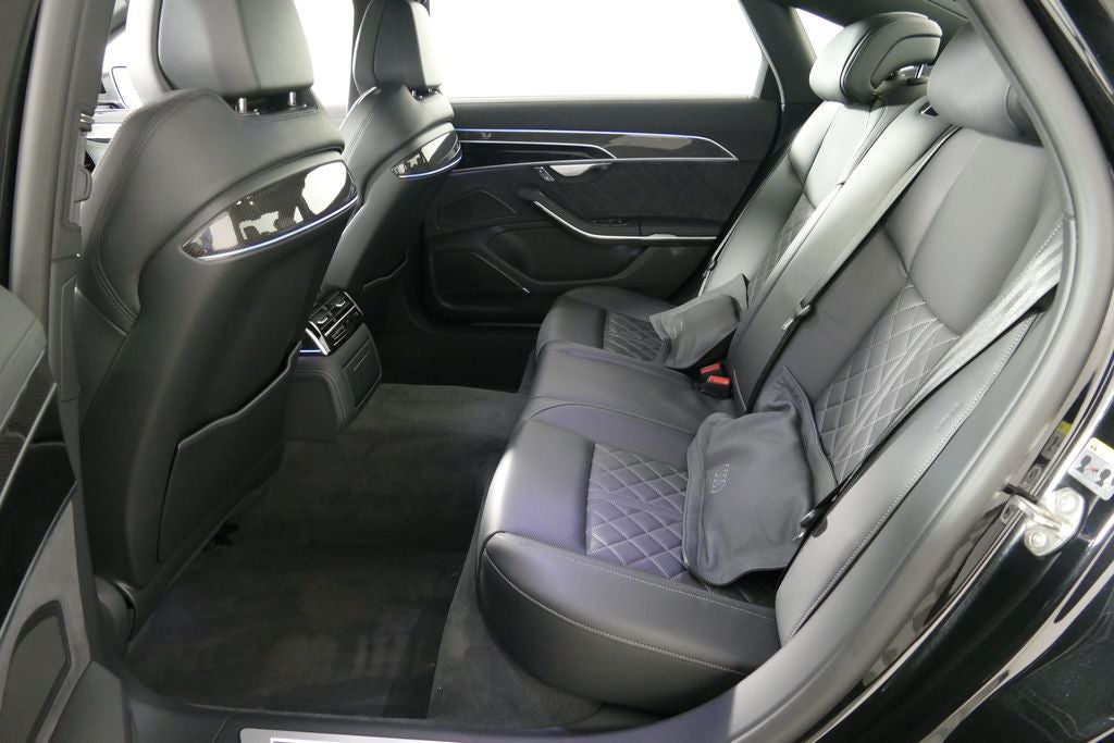 2023 Audi S8 4.0T quattro