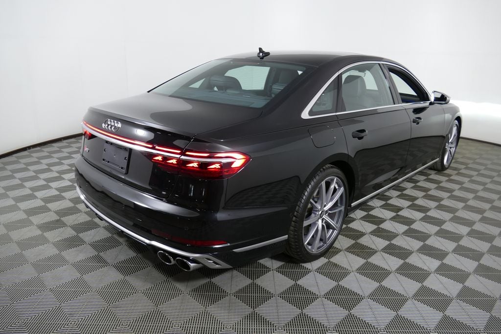 2023 Audi S8 4.0T quattro
