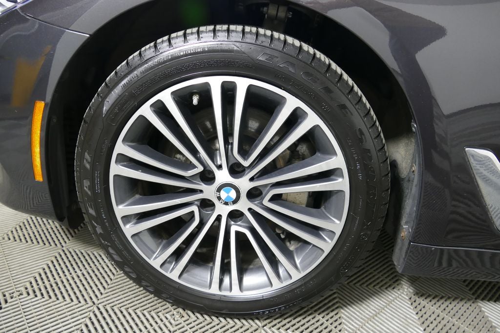 2019 BMW 5 Series 530i xDrive