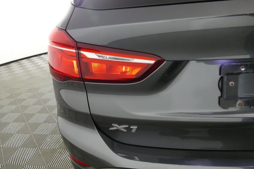 2021 BMW X1 sDrive28i