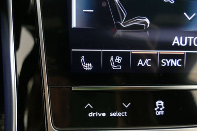 2023 Audi RS Q8 4.0T quattro