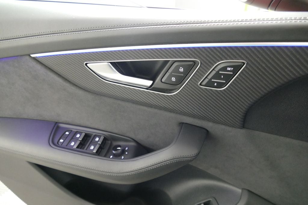 2023 Audi RS Q8 4.0T quattro