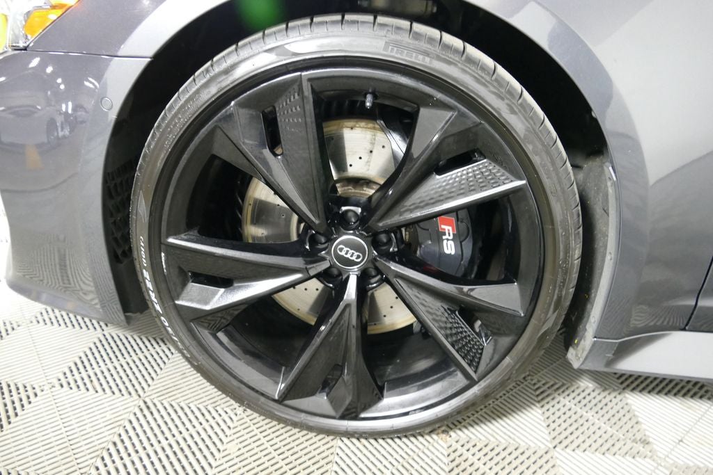 2022 Audi RS 6 4.2 quattro