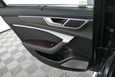 2022 Audi RS 6 4.2 quattro